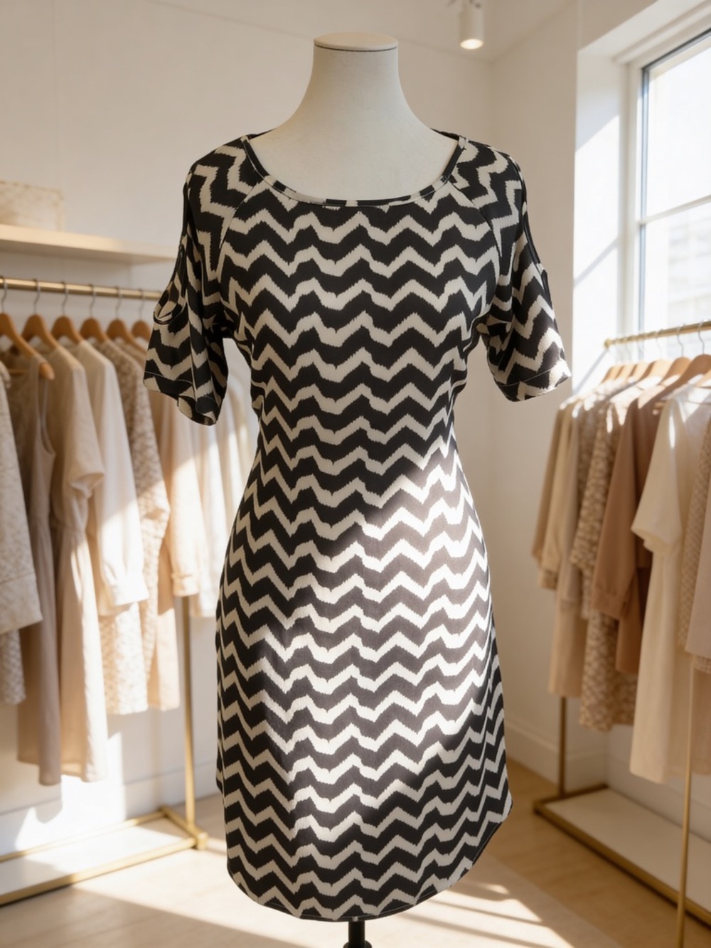 C Women’s Grey & White Chevron Mini Dress - Small, New